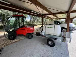 Electric_tractor_Electric energy to green energy_Sustainable practices _Fine Italian Extra Virgin Olive Oil & Valpolicella Wine